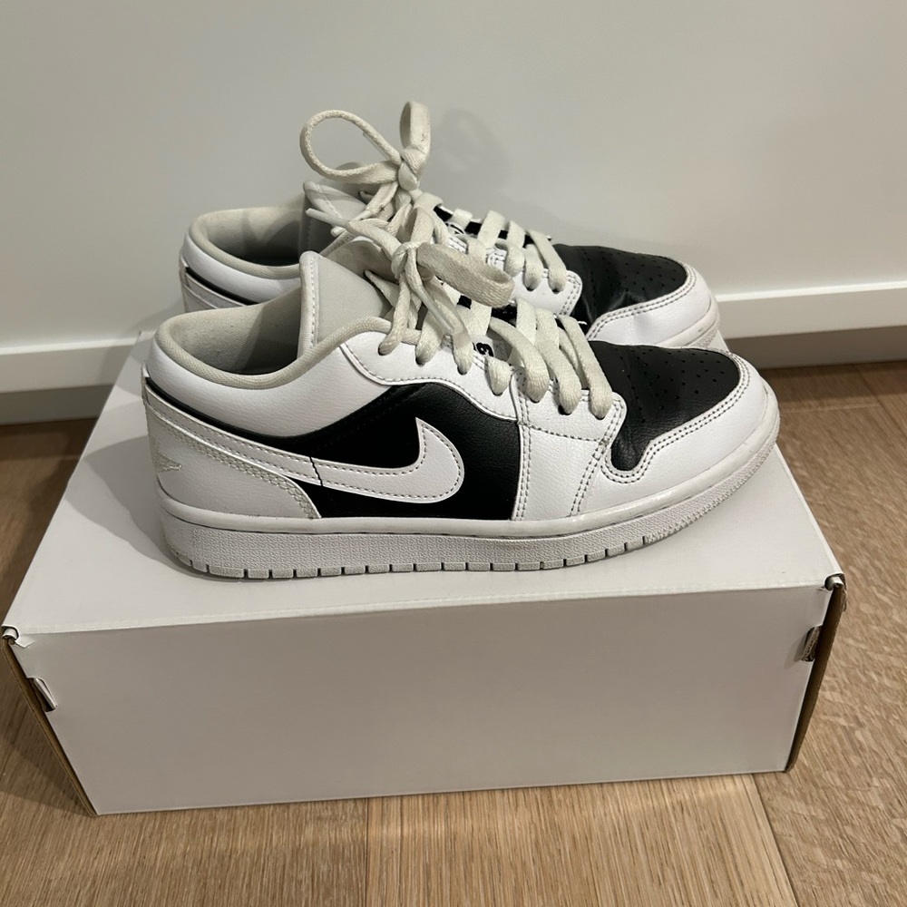 Air Jordan Low “Panda”